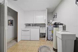 2722 Sherbrooke Ln, Palm Harbor, FL 34684 - Photo 24