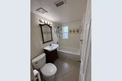 1355 Drew Street #101, Clearwater, FL 33755 - Photo 10