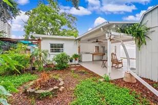 824 67th St S, Saint Petersburg, FL 33707 - Photo 32