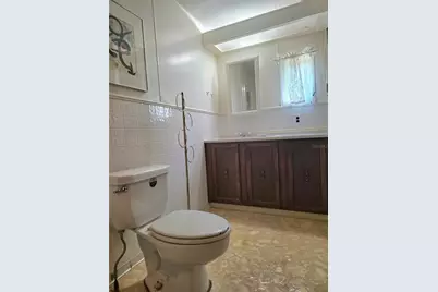 33600 Isabelle Drive, Wesley Chapel, FL 33543 - Photo 18