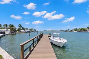 708 Sunset Cove, Madeira Beach, FL 33708 - Photo 2