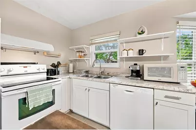 670 Kirkland Circle, Dunedin, FL 34698 - Photo 6