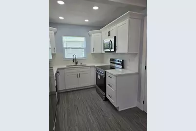 7710 Coral Vine Lane, Tampa, FL 33619 - Photo 4