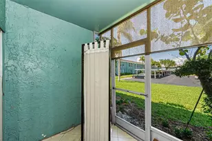 11436 2nd St N, Saint Petersburg, FL 33716 - Photo 22