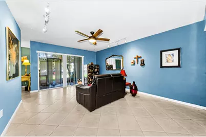 11436 2nd Street N #1, Saint Petersburg, FL 33716 - Photo 4