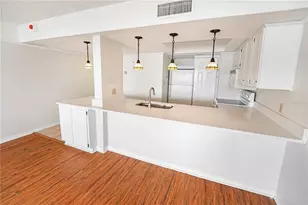 4141 Bayshore Blvd, Tampa, FL 33611 - Photo 14