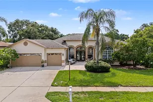 2093 Swan Ln, Palm Harbor, FL 34683 - Photo 4