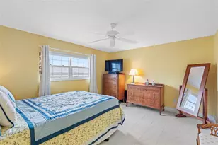 139 Bluff View Dr, Belleair Bluffs, FL 33770 - Photo 22