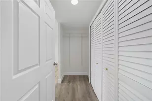 4015 Bayshore Blvd, Tampa, FL 33611 - Photo 12