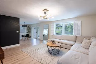 2712 Cedaridge Dr, Tampa, FL 33618 - Photo 2