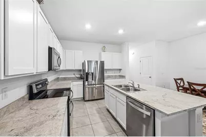 369 Mangrove Shade Circle, Apollo Beach, FL 33572 - Photo 10