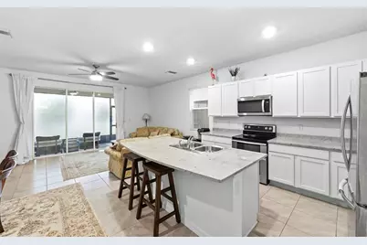 369 Mangrove Shade Circle, Apollo Beach, FL 33572 - Photo 8