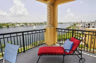 10315 Gulf Blvd, Treasure Island, FL 33706 - Photo 4