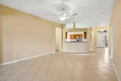 2008 Grantham Greens Drive, Sun City Center, FL 33573 - Photo 10