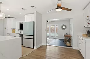 2168 Victoria Dr, Clearwater, FL 33763 - Photo 12