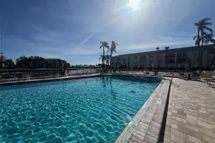 19029 US Hwy 19 N, Clearwater, FL 33764 - Photo 18
