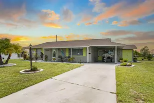 901 Hacienda Dr, Sun City Center, FL 33573 - Photo 54