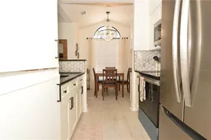 8714 Mallard Reserve Dr, Tampa, FL 33614 - Photo 12