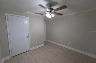 1209 Mohrlake Dr, Brandon, FL 33511 - Photo 14