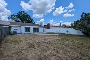 1209 Mohrlake Dr, Brandon, FL 33511 - Photo 20