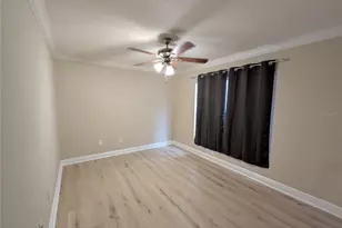 1209 Mohrlake Dr, Brandon, FL 33511 - Photo 10