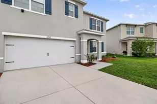 2767 Grandbury Grove Rd, Lakeland, FL 33811 - Photo 4