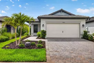 4695 Blue Star Ct, North Port, FL 34289 - Photo 2