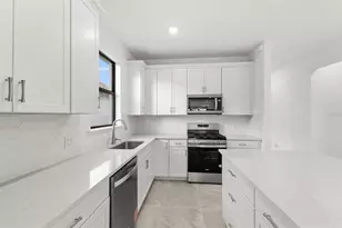 4695 Blue Star Ct, North Port, FL 34289 - Photo 10