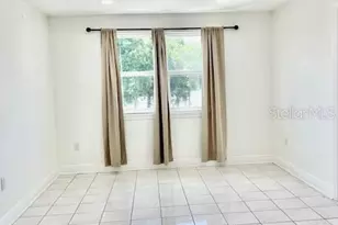 9015 Westchester Cir, Tampa, FL 33604 - Photo 10