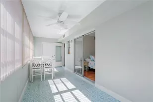 7801 11th St N, Saint Petersburg, FL 33702 - Photo 24