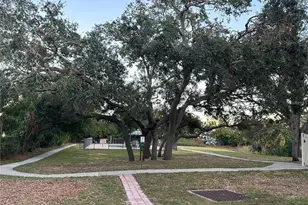 701 S Madison Ave, Clearwater, FL 33756 - Photo 22