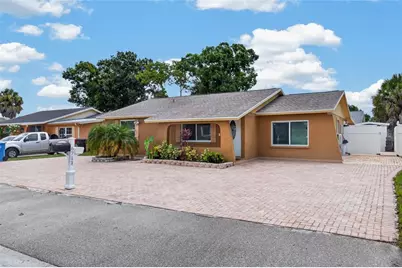 6711 Glen Forest Court, Tampa, FL 33615 - Photo 2
