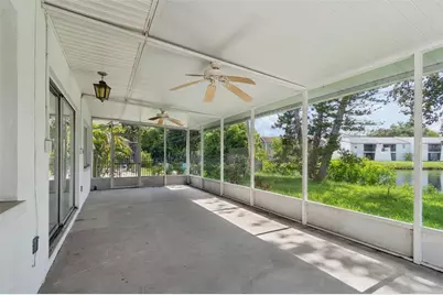 11435 Oval Drive E, Largo, FL 33774 - Photo 34