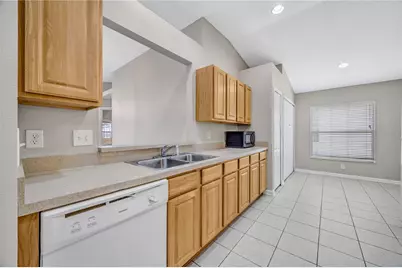30435 Annadale Drive, Wesley Chapel, FL 33545 - Photo 16
