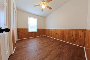 5560 61st St N, Saint Petersburg, FL 33709 - Photo 10