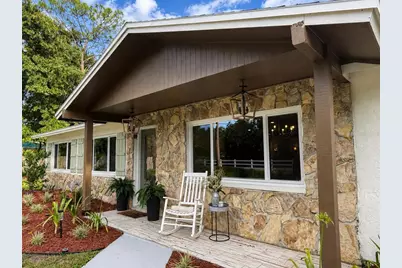 17238 Bridlepath Court, Lutz, FL 33558 - Photo 6