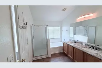 31205 Bridgegate Drive, Wesley Chapel, FL 33545 - Photo 14