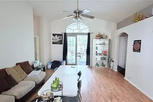 8503 Pringle Way, Tampa, FL 33635 - Photo 2