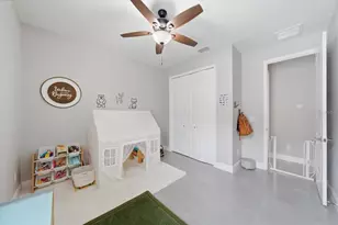 1808 W Cluster Ave, Tampa, FL 33604 - Photo 12