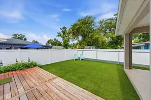 1808 W Cluster Ave, Tampa, FL 33604 - Photo 32