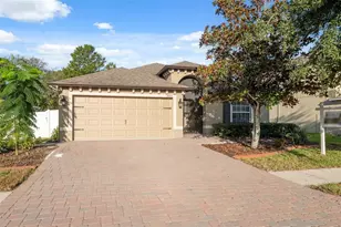 18035 Arbor Crest Dr, Hudson, FL 34667 - Photo 4