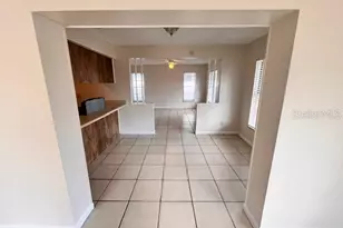 8518 N Lynn Ave, Tampa, FL 33604 - Photo 8