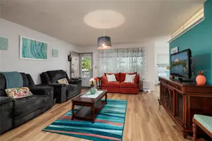 1235 S Highland Ave, Clearwater, FL 33756 - Photo 10