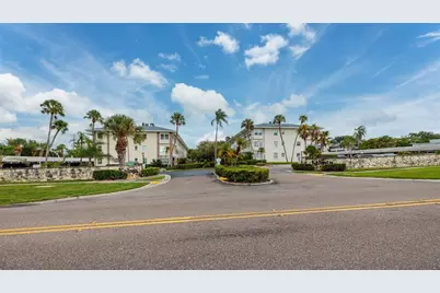 1235 S Highland Avenue #2-301, Clearwater, FL 33756 - Photo 4