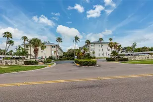 1235 S Highland Ave, Clearwater, FL 33756 - Photo 4