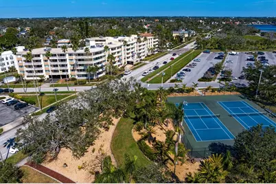 1200 N Shore Drive NE #316, Saint Petersburg, FL 33701 - Photo 4