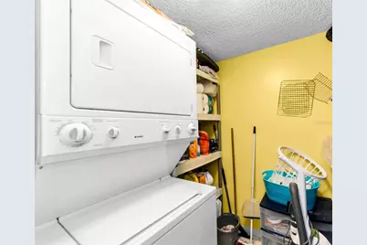 2575 Pine Ridge Way S #E1, Palm Harbor, FL 34684 - Photo 14