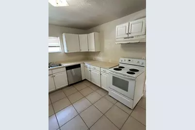 3613 E Chelsea Street, Tampa, FL 33610 - Photo 40