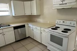 3613 E Chelsea St, Tampa, FL 33610 - Photo 40