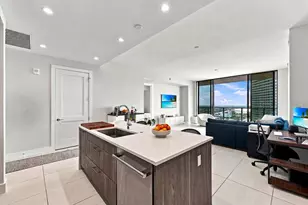 275 1st Ave S, Saint Petersburg, FL 33701 - Photo 22